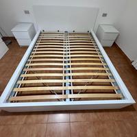 Struttura letto Ikea MALM + 2 comodini