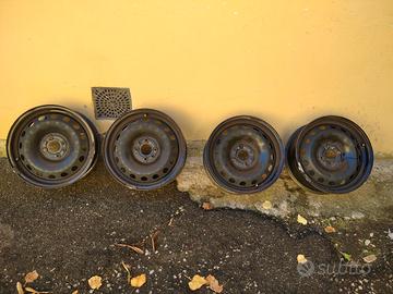4 cerchi ferro Fiat 