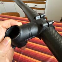 Manubrio in carbonio mtb