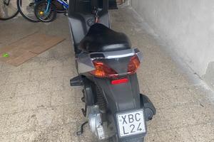 Aprilia Sportcity One 50 4T