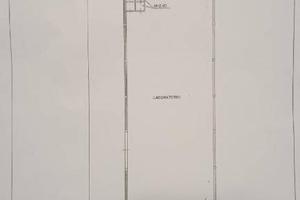 Immobile di 400 m² con 1 locale a Pesaro