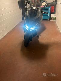 Kymco 400s