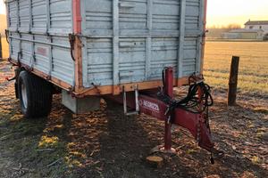 Rimorchio agricolo