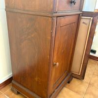 Comodino antico legno massiccio