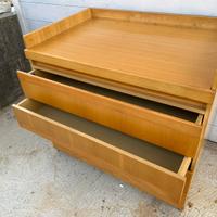 Cassettiere in legno