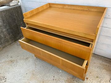 Cassettiere in legno