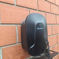 stazione di ricarica originale Lexus