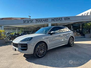 Porsche Cayenne Coupé 3.0 V6 E-Hybrid 2024/ Km 50.
