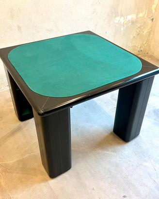 Tavolo anni 70 design P. Molinari per Pozzi Milano