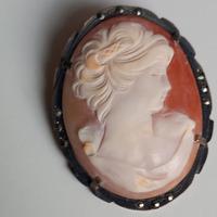 Vecchia Spilla/ciondolo argento con cammeo 