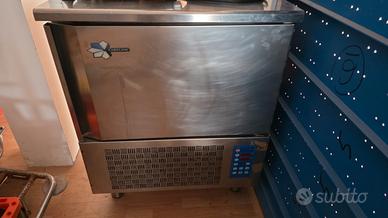 abbattitore marca coldline 5 teglie 