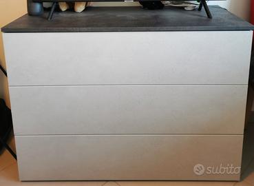 CASSETTIERA MONDO CONVENIENZA SEMI NUOVA