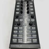 Native Instruments Traktor X1 MK1
