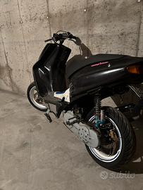 aprlia sr 50 max biaggi cesterfield