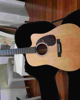 chitarra acustica