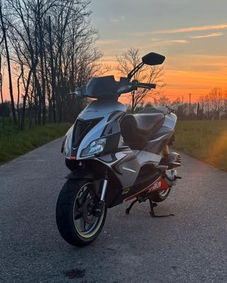 Aprilia SR 50 a carburatore