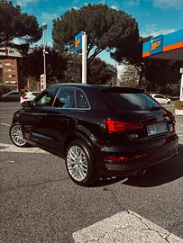 Audi q3 2018 s-Line 2000 150cv