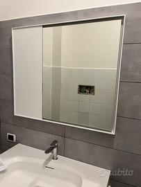 Specchio bagno con led