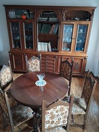 Sala da pranzo completa , tavolo e 6 sedie