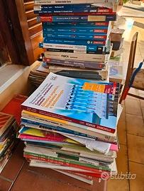 Libri-Enciclopedie-Libri Scolastici-Dizionari