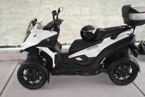 Quadro Quadro 4 - 2016