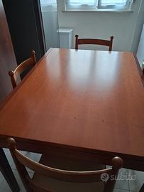 Tavola cucina sala da pranzo