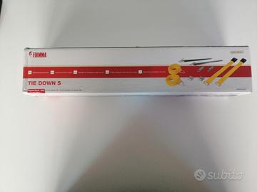 Tie down s caravan store black