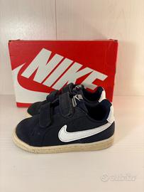 Nike Court Royale bambino n.22