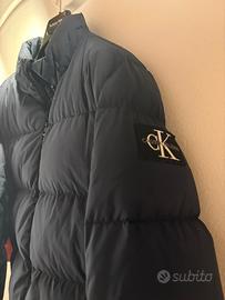 Piumuno Calvin Klein