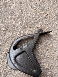 Copri pignone in carbonio cmt per ktm/husqvarna