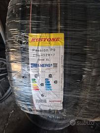 4 gomme auto  225/45/17 