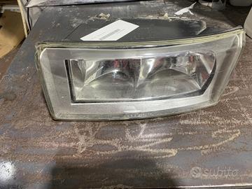 FARO ANTERIORE SINISTRO IVECO Daily 3° Serie (99>
