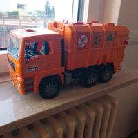 Camion spazzatura della bruder