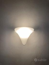 Due applique a goccia