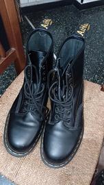 stivaletti Dr. martens