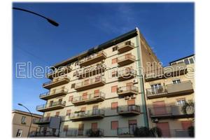 Appartamento di 160 m² con 5 locali a Alcamo