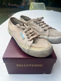 Scarpe di tela
