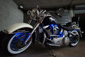 Harley Davidson Deluxe 