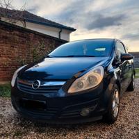 Opel corsa 2010 1200 70cv gpl
