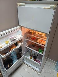 FRIGORIFERO DA INCASSO 