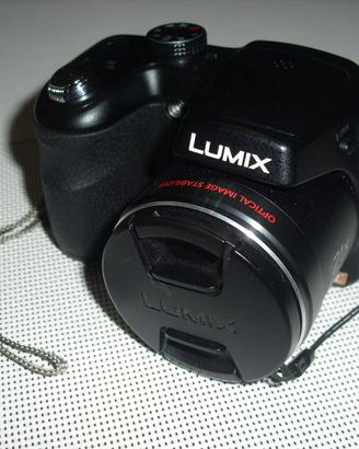 Macchina fotografica Panasonic Leica