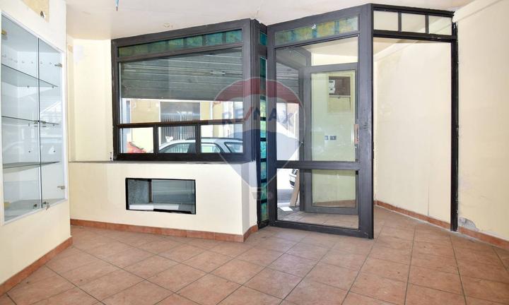 Locale Commerciale - Giarre