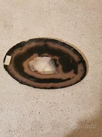 minerale viola (agata )