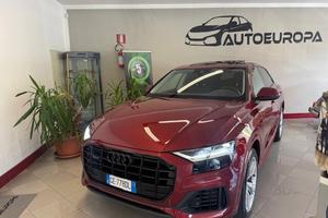 AUDI Q8 Q8 55 TFSI e quattro tiptronic Sport