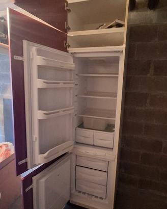 Frigorifero combinato Indesit IN CB 310 AI