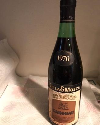 Vino CANNONAU anno 1970
