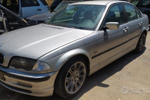 Ricambi BMW serie 3 320 e46 anno 2003