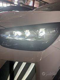 Faro dx full led Peugeot 208 2025