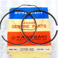 Set fasce standard pistoni Kawasaki Mach 400 13008