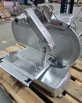 Affettatrice salumi berkel